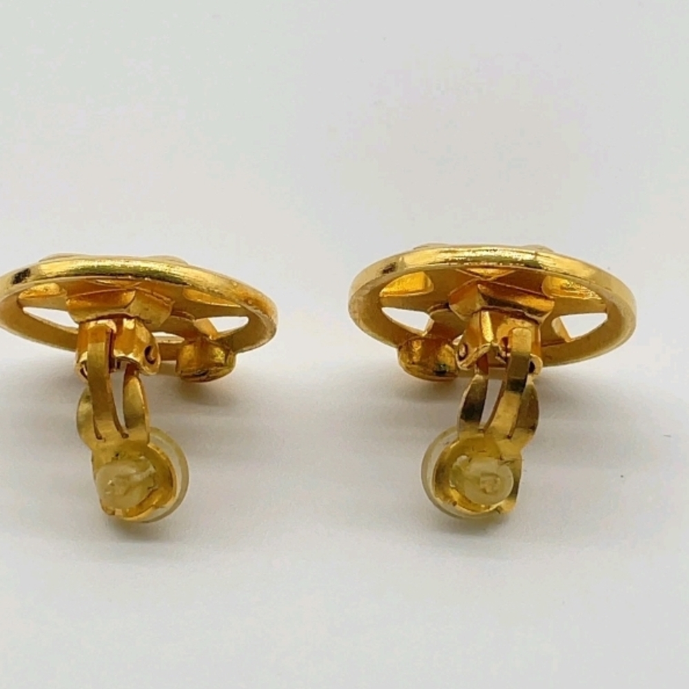 SALE! Authentic CHANEL Coco Mark Vintage Gold Plated Star Motif Earrings W Box - Picture 4 of 11